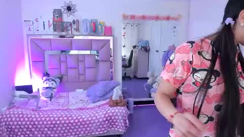 ariadnacappelletty online show from 03-10-26, 05:07