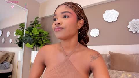 Aria Foster online show from 11-28-25, 04:04