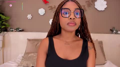 Aria Foster online show from 12-19-25, 04:19