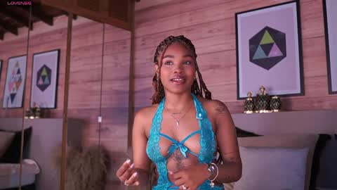 Snapshot of ariafoster chatting on 05-14-26, 03:57 Aria Foster online show from 05-14-26, 03:57
