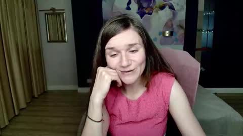 Snapshot of ariagrays chatting on 11-08-25, 03:45 AriaGray online show from 11-08-25, 03:45