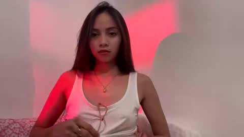 Snapshot of ariamariz chatting on 09-10-25, 12:05 Aria Mariz online show from 09-10-25, 12:05