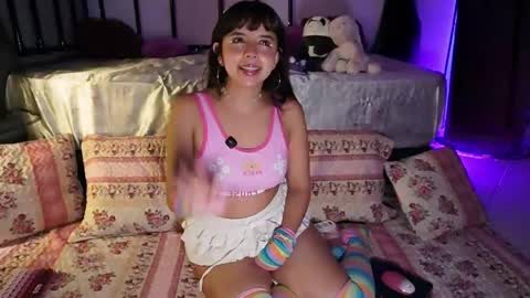 Snapshot of ariamoonlight chatting on 06-06-26, 05:39 online show from 06-06-26, 05:39