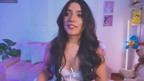 Snapshot of ariana_bae_ chatting on 09-17-25, 12:40   online show from 09-17-25, 12:40
