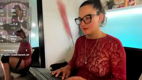 Ariana blonde online show from 07-28-26, 07:39
