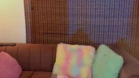 Ariana Cruz online show from 04-18-26, 01:15