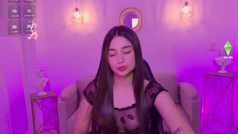 Snapshot of ariana_monroe01 chatting on 01-07-26, 04:04 Ariana online show from 01-07-26, 04:04