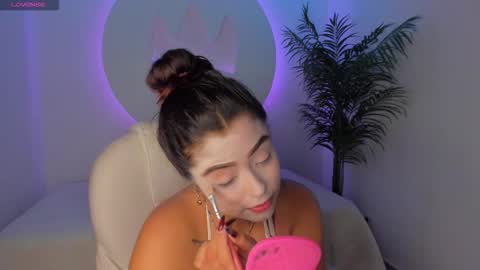 Ariana  online show from 10-30-25, 12:28