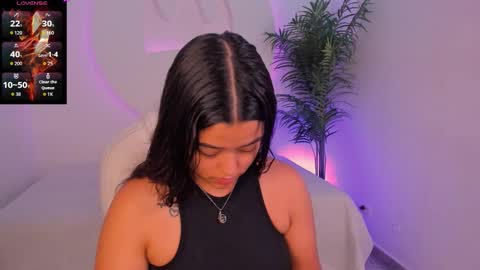 Ariana  online show from 12-19-25, 12:34