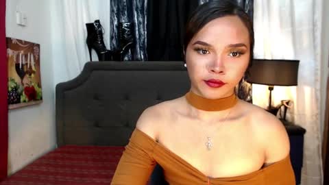 Snapshot of ariana_queen_hugecock69 chatting on 12-17-25, 12:05 Arian online show from 12-17-25, 12:05