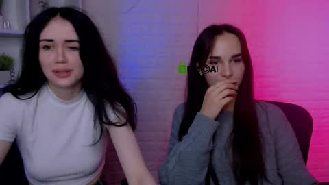 ariana_ross7 online show from 10-05-25, 09:18