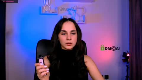 ariana_ross7 online show from 07-06-26, 07:27