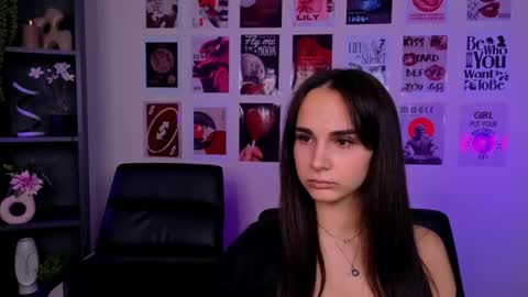 ariana_ross7 online show from 07-22-26, 09:12