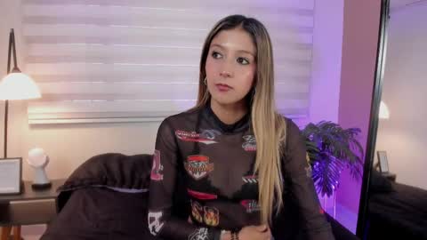 Ariana  online show from 04-24-26, 01:24