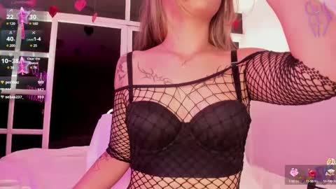 Ari online show from 02-19-25, 05:38