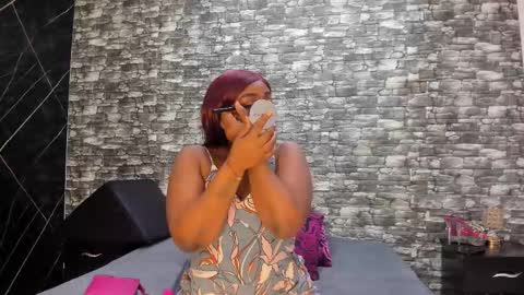 Ariana online show from 10-22-25, 12:05