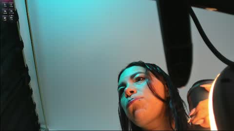 Snapshot of arianacg chatting on 08-01-26, 01:43 Mariana online show from 08-01-26, 01:43