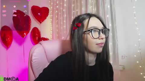 Snapshot of arianahot777 chatting on 02-18-25, 02:49 arianahot777 online show from 02-18-25, 02:49