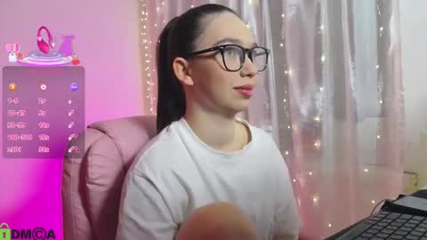 Snapshot of arianahot777 chatting on 09-28-25, 09:53 arianahot777 online show from 09-28-25, 09:53