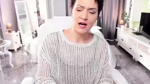 Ana online show from 03-10-25, 10:15