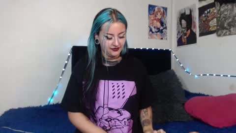 Snapshot of arianauwu666 chatting on 03-05-25, 01:21 help me 100 hands up my OF is Free  online show from 03-05-25, 01:21