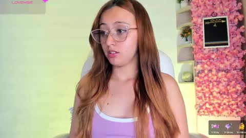 Snapshot of arianna_gren chatting on 01-13-26, 01:16 Arianna online show from 01-13-26, 01:16