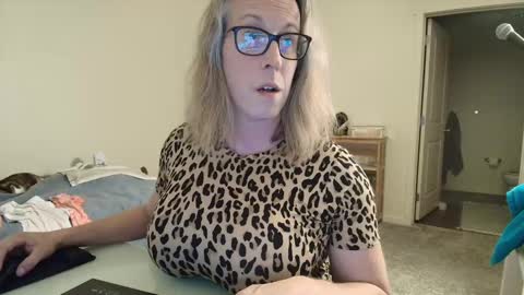 Arianna Sinz online show from 09-13-25, 01:27