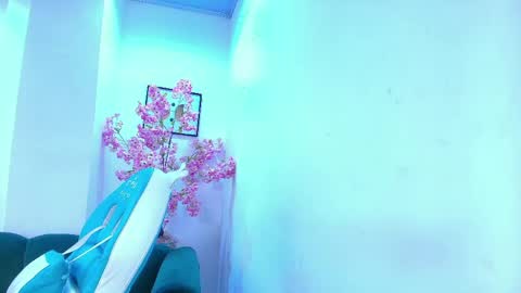 arianna_sweeet online show from 05-19-26, 04:19