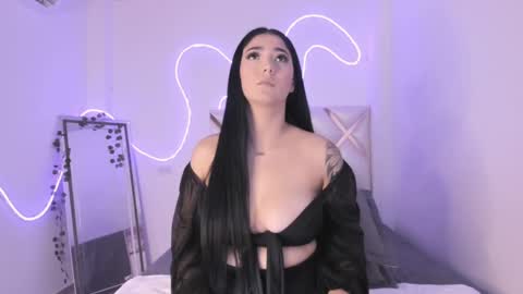 Arianna Dawson online show from 12-31-24, 04:38