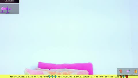 Arianna online show from 04-22-26, 07:59