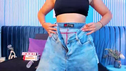 Arianna online show from 12-16-25, 06:57