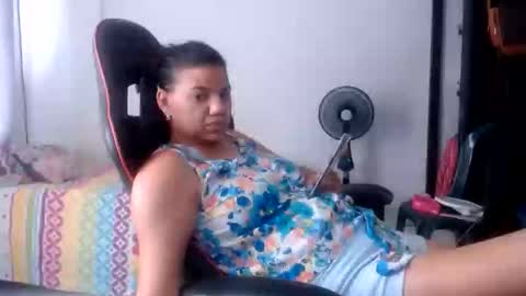 Snapshot of ariannaloovel chatting on 05-22-26, 06:02 ariannaloovel online show from 05-22-26, 06:02