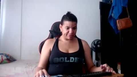 Snapshot of ariannaloovel chatting on 06-07-26, 03:27 ariannaloovel online show from 06-07-26, 03:27