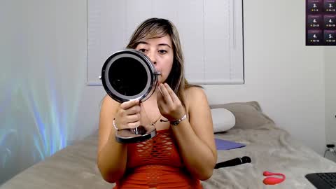 Arianna Pea online show from 12-20-24, 04:53