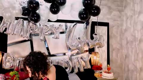 ariannarussell1 online show from 11-17-25, 04:46