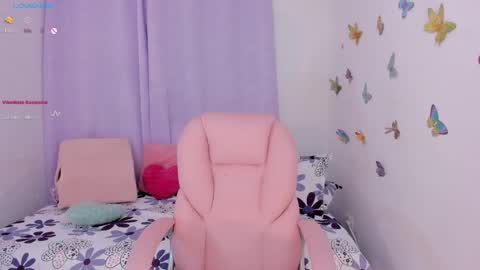 ariannna08_ online show from 12-17-24, 07:29