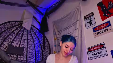 Aria online show from 02-28-26, 06:20