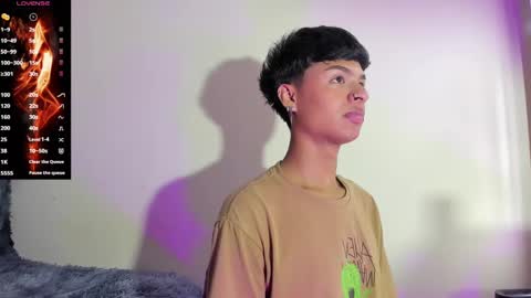 ariel_adan online show from 01-10-25, 04:33