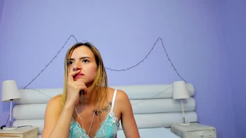 Snapshot of ariel_oceann chatting on 01-16-25, 05:55 Ariel online show from 01-16-25, 05:55