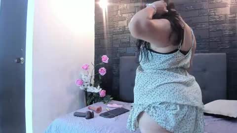 Snapshot of ariela__ chatting on 02-15-25, 03:42 ariela__ online show from 02-15-25, 03:42