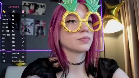 Ariel online show from 04-15-26, 02:35