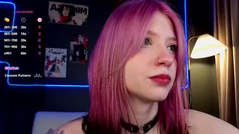 Ariel online show from 04-25-26, 10:29