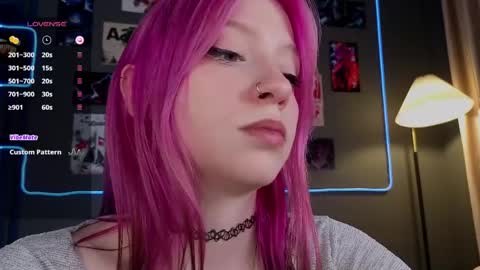 Snapshot of arielabradberry chatting on 06-09-26, 05:13 Ariel online show from 06-09-26, 05:13