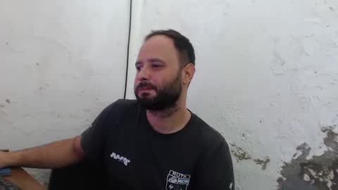 Snapshot of arield85 chatting on 01-23-25, 03:32 Ariel online show from 01-23-25, 03:32