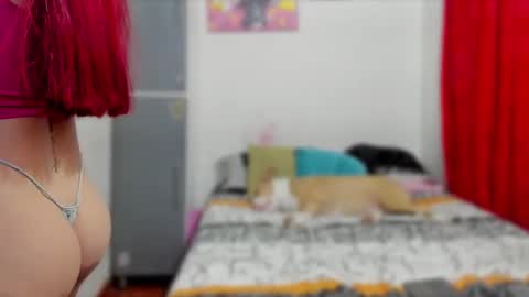 Snapshot of ariell_rose1 chatting on 12-03-24, 05:53 Stephany online show from 12-03-24, 05:53