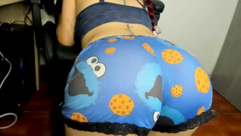 Stephany  online show from 06-25-26, 02:11