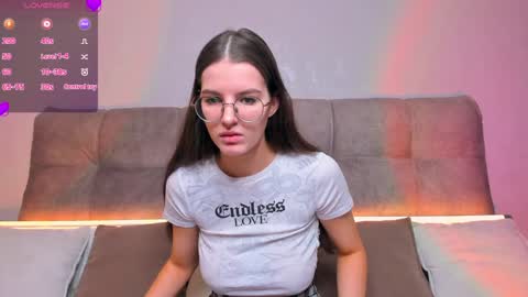 Snapshot of ariellateska chatting on 01-05-25, 05:30 Ariella online show from 01-05-25, 05:30