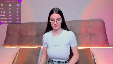Snapshot of ariellateska chatting on 01-17-25, 01:47 Ariella online show from 01-17-25, 01:47