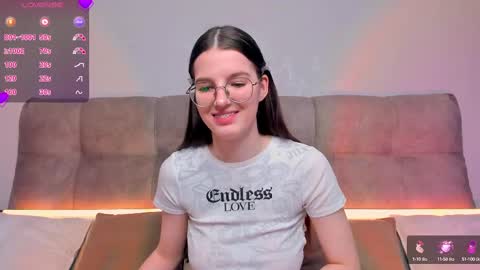 Snapshot of ariellateska chatting on 03-03-25, 05:42 Ariella online show from 03-03-25, 05:42