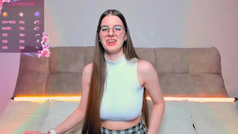 Ariella online show from 11-25-25, 03:06